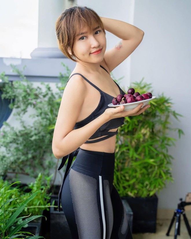 Kh&ocirc;ng chỉ l&ecirc;n đời body căng đ&eacute;t, Uy&ecirc;n Pu cũng khiến fan xu&yacute;t xoa với tr&igrave;nh văn thơ, đạo l&yacute; ng&agrave;y c&agrave;ng cao! - Ảnh 1.