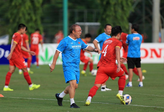 Tuyển Việt Nam h&atilde;y bước v&agrave;o v&ograve;ng loại thứ 3 Wolrd Cup 2022 với tinh thần Trần Minh Vương - Ảnh 1.