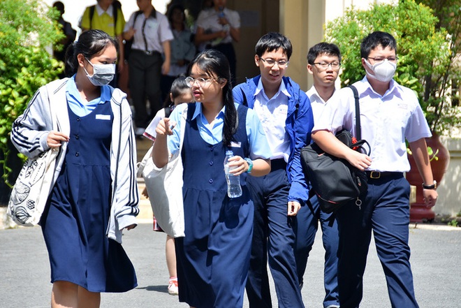 Ngày mai (20/8): TP.HCM công bố điểm chuẩn lớp 10 - Ảnh 1.