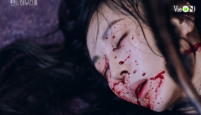 Penthouse 3 tập 11 bẻ lái đẫm máu: Ác nữ Seo Jin chết thảm, bác sĩ Ha cũng khó toàn mạng - Ảnh 7.