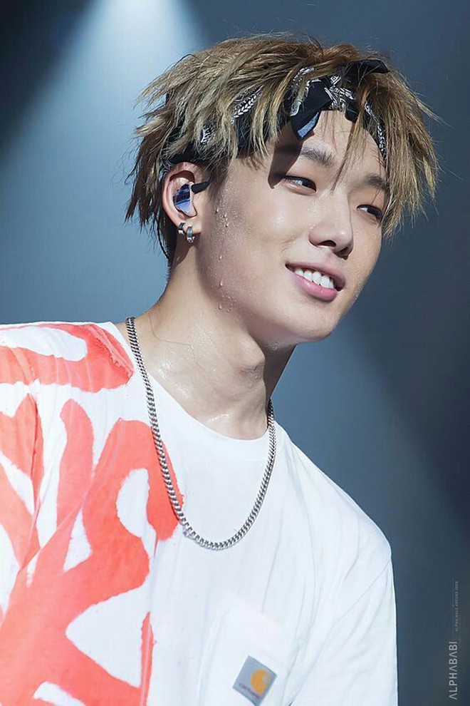 Netizen rần rần vì tình tin đồn nóng bỏng của Bobby (iKON), liệu có phải hôn thê mang thai 8 tháng của nam idol? Netizen rần rần vì tình tin đồn nóng bỏng của Bobby (iKON), liệu có phải hôn thê mang thai 8 tháng của nam idol?