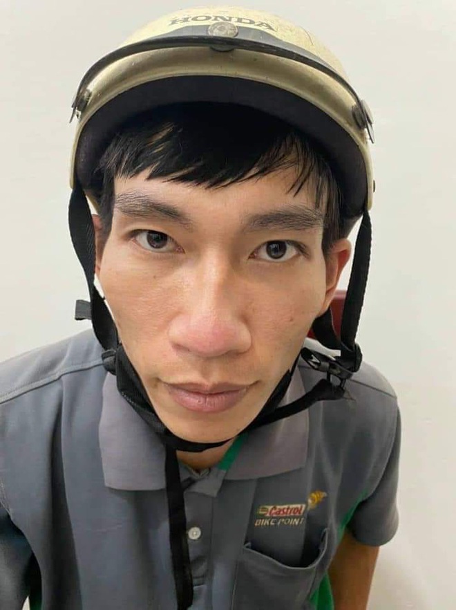 Vụ t&agrave;i xế taxi bị đ&acirc;m, bung cửa bỏ chạy rồi tử vong tr&ecirc;n đường: Lời khai n&oacute;ng của hung thủ - Ảnh 3.
