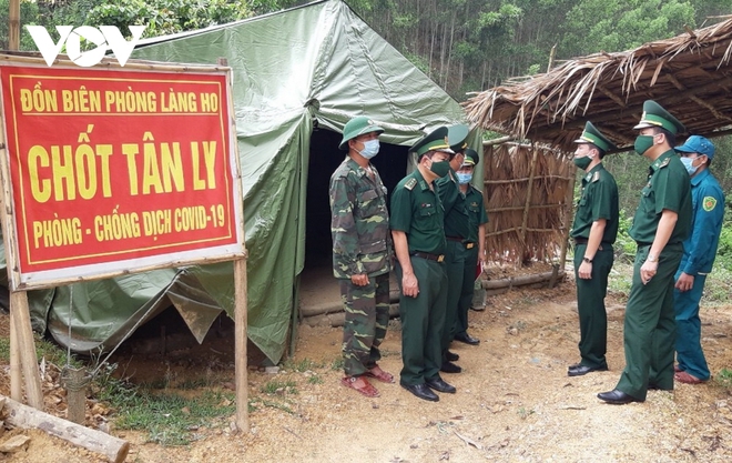  Quân đội căng mình trên khắp các “mặt trận” phòng, chống dịch COVID-19  - Ảnh 5.