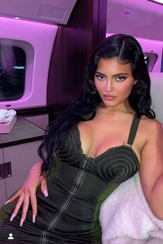 Kylie Jenner is pregnant for the second time: Showbiz is about to have another "golden spoon" baby, but who is the father?  - Photo 4.