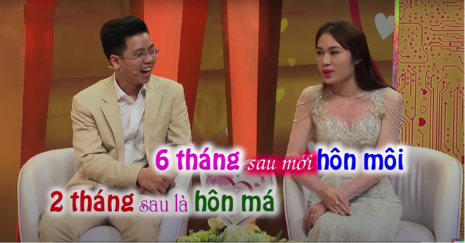 Yêu trong sáng suốt 9 năm, đêm tân hôn cặp đôi ngậm ngùi nhờ tới sự trợ giúp của gia đình - Ảnh 2.