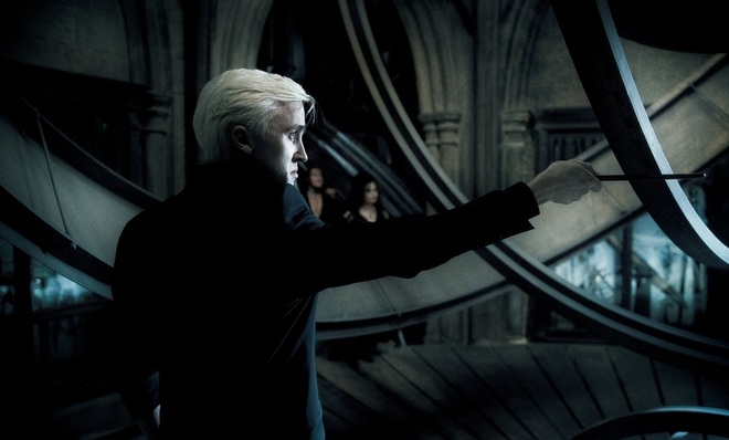Cái kết của Harry Potter tập 6 bị cắt bỏ 2 đoạn tối quan trọng, fan hụt hẫng nhưng lý do của đạo diễn lại hợp lý vô cùng! - Ảnh 2.