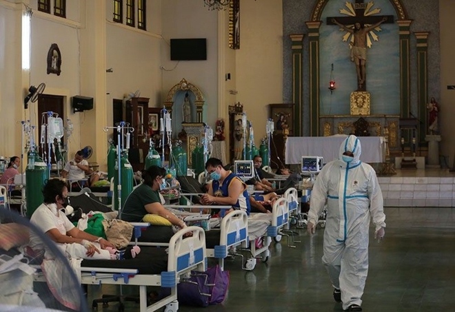 Biến thể Delta l&acirc;y lan trong cộng đồng, số ca Covid-19 ở Philippines tăng kỷ lục - Ảnh 1.