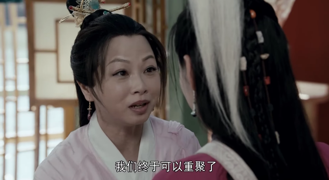 Chuyện lạ mới thấy: Nữ phụ Thi&ecirc;n Long B&aacute;t Bộ l&agrave;m m&aacute; của ch&iacute;nh m&igrave;nh sau 24 năm, nhan sắc c&ograve;n bị d&igrave;m thảm? - Ảnh 10.