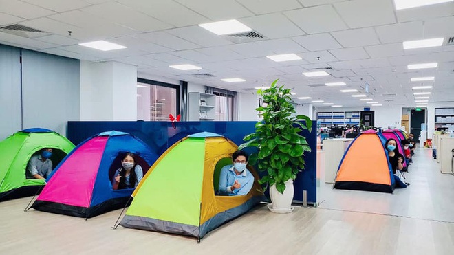 Nhiều chi nh&aacute;nh, ph&ograve;ng giao dịch ng&acirc;n h&agrave;ng ở TP.HCM tạm ngừng hoạt động - Ảnh 1.