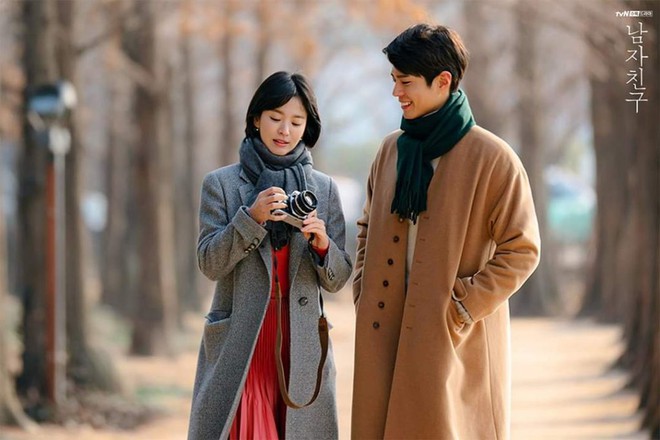 6 cặp đôi phim Hàn có phản ứng hóa học nhạt như nước lã: Lee Min Ho - Kim Go Eun nhìn sượng trân luôn - Ảnh 5.