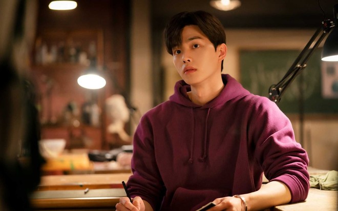 Song Kang được tung hô là diễn viên hàng đầu trong tương lai, netizen cà khịa bớt đơ đi rồi nói chuyện - Ảnh 6.