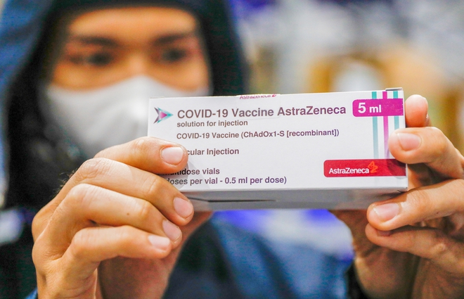 Hơn 1,4 triệu liều vaccine AstraZeneca đã đến TP.HCM - Ảnh 3.