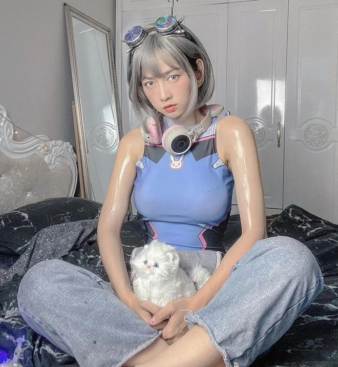 Gái xinh bị réo tên vì nghi vấn lộ clip và ảnh 18+: Người thẳng tay tung luôn "hình gốc", người giải thích "vòng 3 mình không nhỏ thế" - Ảnh 4. Gái xinh bị réo tên vì nghi vấn lộ clip và ảnh 18+: Người thẳng tay tung luôn "hình gốc", người giải thích "vòng 3 mình không nhỏ thế" - Ảnh 4.