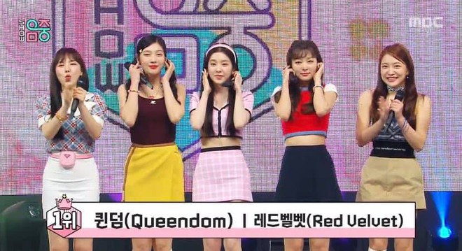Red Velvet thắng BTS m&agrave; bị qu&ecirc; v&igrave; c&uacute; lừa từ nh&agrave; đ&agrave;i, encore đỉnh nhưng thứ khiến netizen cảm th&aacute;n kh&ocirc;ng phải l&agrave; giọng h&aacute;t - Ảnh 2.