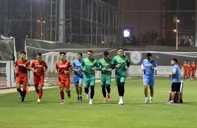 HLV Park Hang-seo loại 2 cầu thủ trước trận gặp Saudi Arabia: Cuộc cạnh tranh căng thẳng - Ảnh 1.