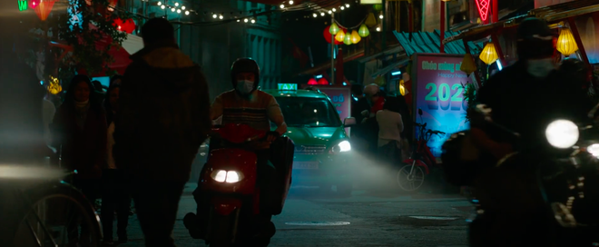 Ch&ugrave;m ảnh Việt Nam l&ecirc;n phim Hollywood về s&aacute;t thủ gốc Việt: Cầu Rồng, non nước đầy thơ mộng nhưng c&oacute; điểm lại rất sai! - Ảnh 10.