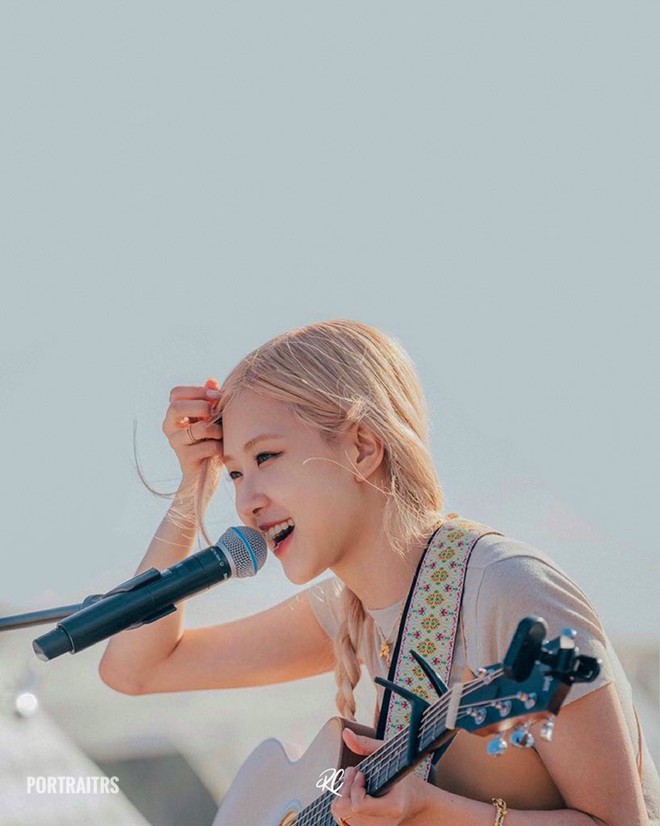 Muốn bóc trần nhan sắc Rosé (BLACKPINK) ở hậu trường mà bó tay, đắt nhất combo tóc vàng bay tôn lên visual đẹp muốn lịm đi - Ảnh 8.