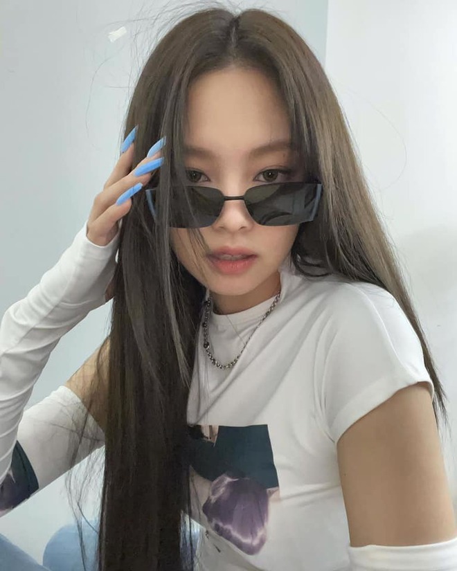 2 năm sau m&agrave;n bắn rap qu&ecirc;n thở của Jennie tại Coachella, Knet xem lại vẫn tấm tắc khen ngợi: Đ&uacute;ng l&agrave; sinh ra để l&agrave;m idol! - Ảnh 5.