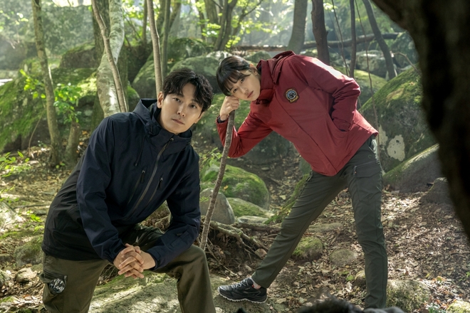3 phim Hàn được mong chờ nhất cuối 2021: Hóng nhất là Song Hye Kyo, phim của Jisoo gây tranh cãi thôi rồi! - Ảnh 2.