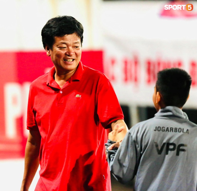Chủ tịch CLB Hải Ph&ograve;ng n&oacute;i g&igrave; trước nguy cơ bị cấm thi đấu V.League 2022? - Ảnh 1.