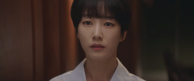 Hospital Playlist 2 sắp hết m&agrave; vẫn c&ograve;n 5 b&iacute; ẩn qu&aacute; lớn: Song Hwa - Ik Jun dễ friendzone m&atilde;i m&atilde;i, đ&ocirc;i Bồ C&acirc;u v&agrave; nh&agrave; Gấu vẫn chưa đ&acirc;u v&agrave;o đ&acirc;u? - Ảnh 7.