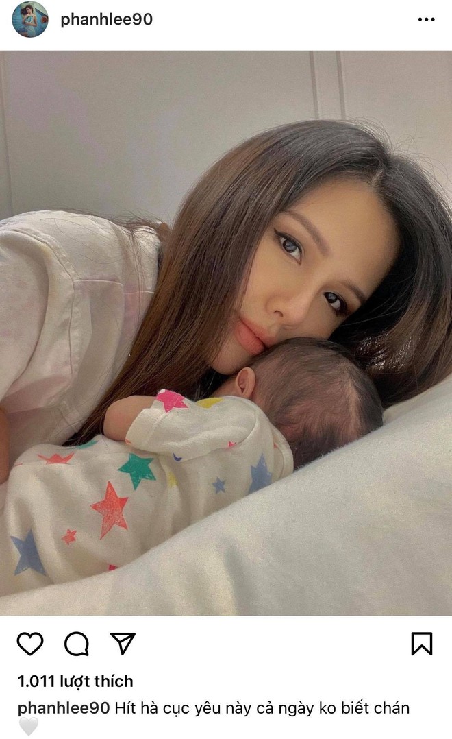 Phanh Lee h&eacute; lộ khoảnh khắc đầu ti&ecirc;n với &aacute;i nữ mới lọt l&ograve;ng, phu nh&acirc;n h&agrave;o m&ocirc;n chăm con m&agrave; visual qu&aacute; đỉnh! - Ảnh 2.
