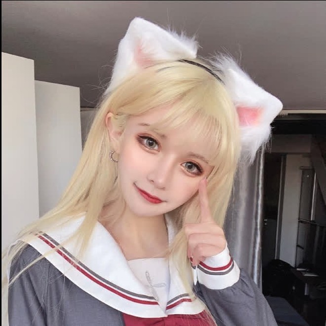 Một hot girl tự tin khoe mặt mộc đẹp hơn cả lúc trang điểm, không ngờ lại bị ném đá - Ảnh 1.