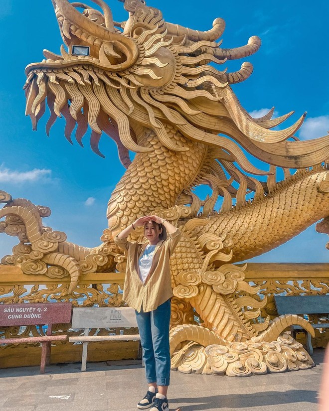 Who said Binh Duong only has Dai Nam, the second hometown of a 50-year-old female streamer, and also owns countless "hot-honored" tourist attractions.  - Photo 16.