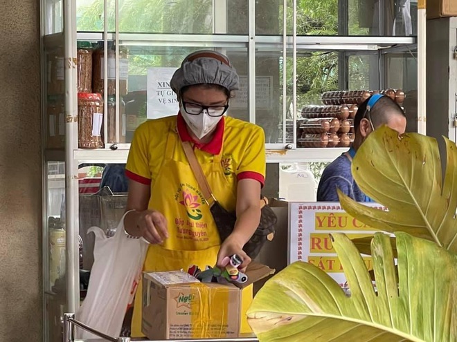 Trang Trần tung toàn bộ sao kê giữa tin đồn ăn chặn trăm tỷ, thông báo lý do rút lui sau 100 ngày làm thiện nguyện - Ảnh 7. Trang Trần tung toàn bộ sao kê giữa tin đồn ăn chặn trăm tỷ, thông báo lý do rút lui sau 100 ngày làm thiện nguyện - Ảnh 7.
