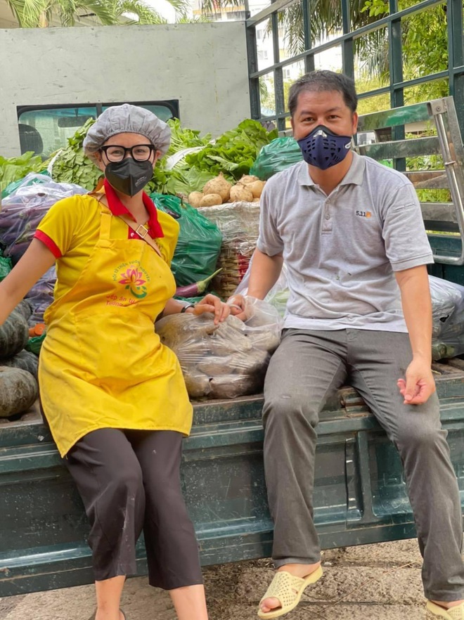 Trang Trần tung toàn bộ sao kê giữa tin đồn ăn chặn trăm tỷ, thông báo lý do rút lui sau 100 ngày làm thiện nguyện - Ảnh 7. Trang Trần tung toàn bộ sao kê giữa tin đồn ăn chặn trăm tỷ, thông báo lý do rút lui sau 100 ngày làm thiện nguyện - Ảnh 7.