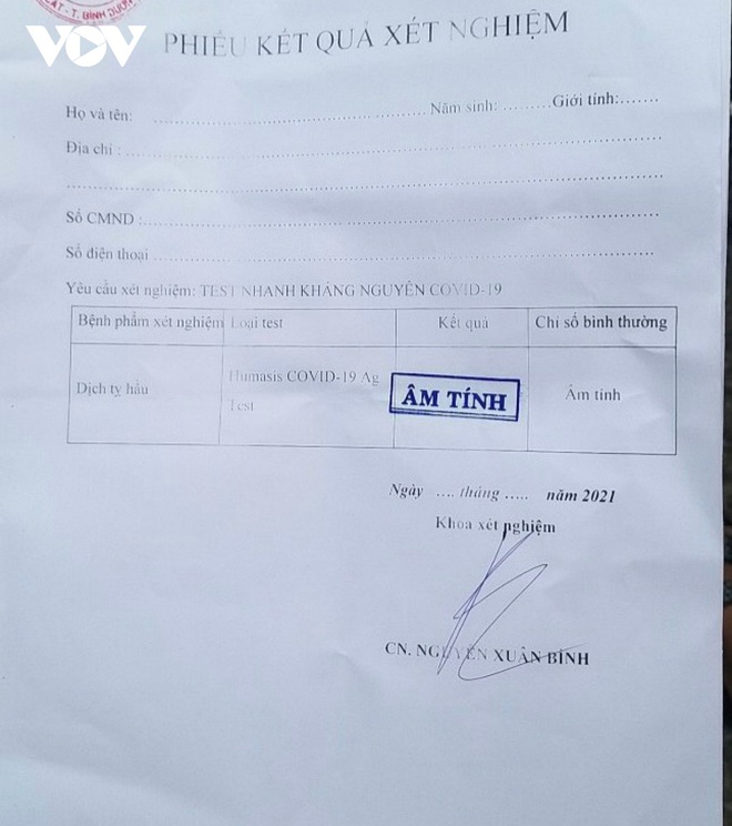 Điều dưỡng ph&ograve;ng kh&aacute;m b&aacute;n 130 phiếu &acirc;m t&iacute;nh SARS-CoV-2 để trống th&ocirc;ng tin người x&eacute;t nghiệm - Ảnh 2.