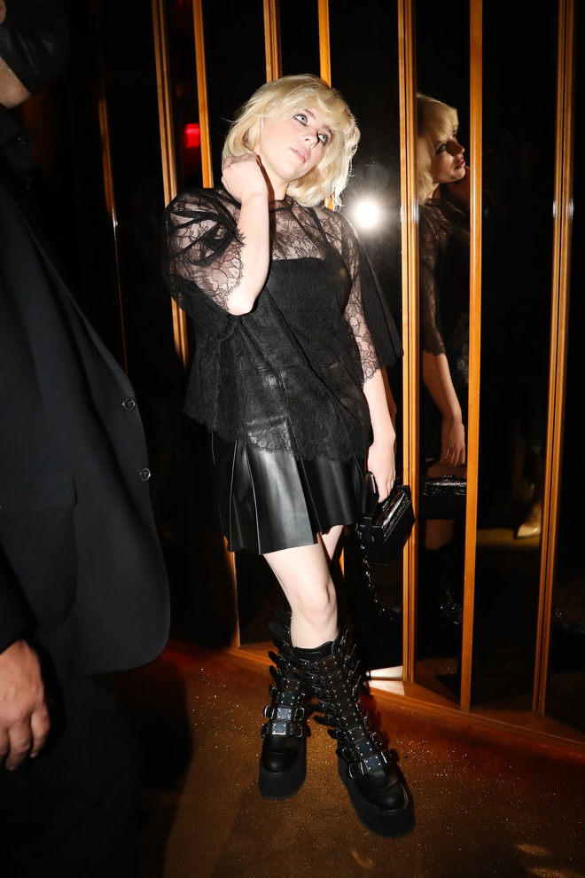 billie-eilish-at-2021-met-gala-afterparty-16316686873041853633707.jpg