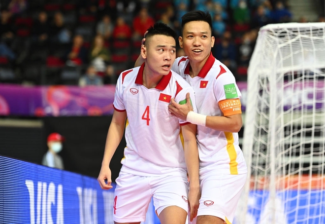 Tuyệt vời!! Đội tuyển futsal Việt Nam nghẹt thở vượt qua Panama tại World Cup, tiến gần tới tấm vé đi tiếp - Ảnh 13.