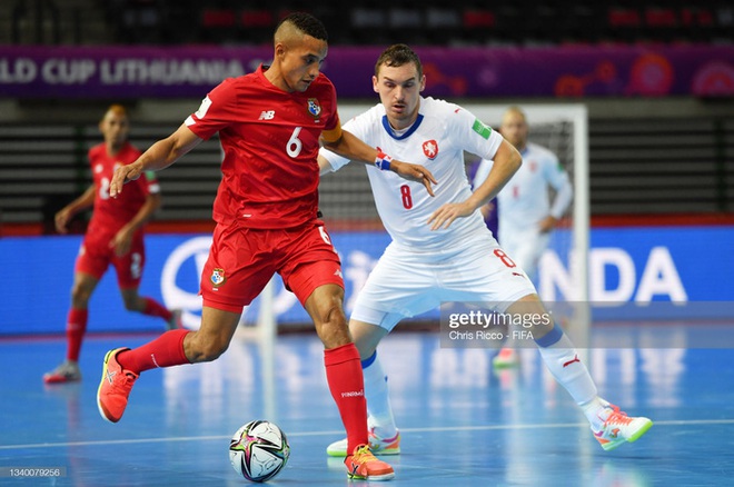 Nhận định Futsal World Cup: Việt Nam đá chung kết với Panama để tìm tấm vé đi tiếp - Ảnh 1.