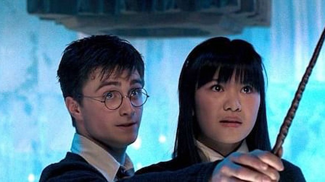 Mỹ nhân tình đầu của Harry Potter dậy thì ngầu bá cháy sau nhiều năm, bằng tuổi Triệu Lệ Dĩnh nhưng sự nghiệp có bùng nổ tương tự? - Ảnh 1.