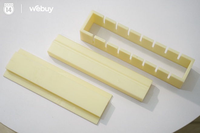 Tự làm kimbab xấu quá, mình thử mua bộ dụng cụ 50k về dùng mà hóa ra đời vẫn không như mơ - Ảnh 2. Tự làm kimbab xấu quá, mình thử mua bộ dụng cụ 50k về dùng mà hóa ra đời vẫn không như mơ - Ảnh 2.