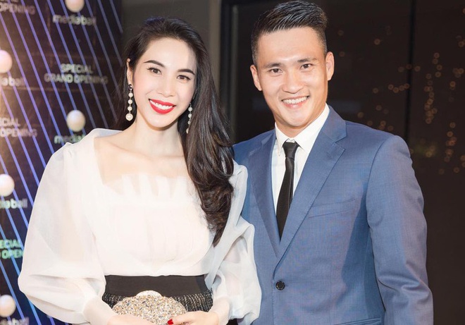 Hot lại phát ngôn của Thuỷ Tiên về nhà chồng: “Gia đình dồn hết trách nhiệm cho Công Vinh, không cần biết có bao nhiêu - Ảnh 5. Hot lại phát ngôn của Thuỷ Tiên về nhà chồng: “Gia đình dồn hết trách nhiệm cho Công Vinh, không cần biết có bao nhiêu - Ảnh 5.