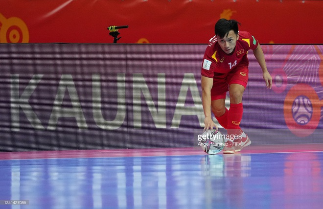 Không thể tin nổi! Tuyển futsal Việt Nam khiến đương kim á quân thế giới trải qua những phút giây sợ hãi - Ảnh 17.