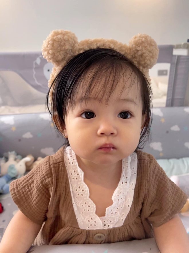 Ái nữ mới 1 tuổi, mẹ bỉm Đàm Thu Trang quyết định lập "gia tài riêng" giống nhà Hoà Minzy, Đông Nhi? - Ảnh 6.