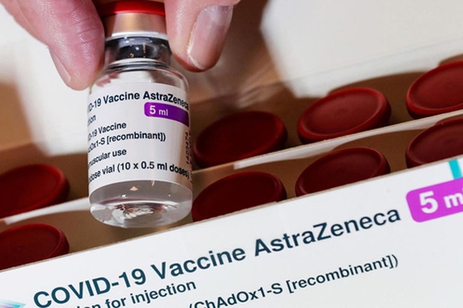TP.HCM: Chính thức rút ngắn khoảng cách tiêm 2 mũi vắc-xin AstraZeneca xuống còn 6 tuần - Ảnh 1.