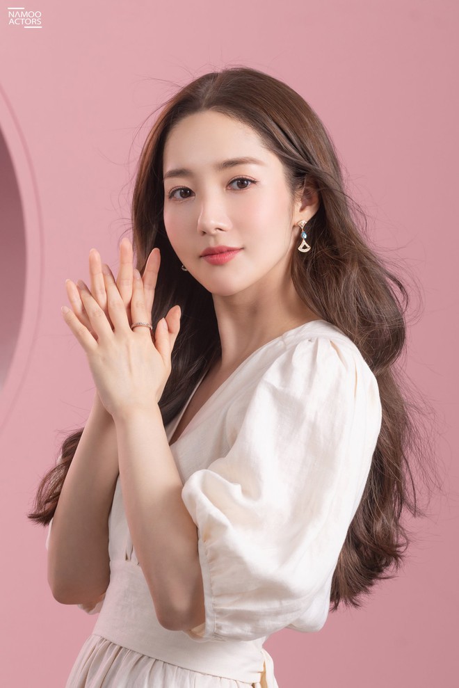 Dao kéo đến độ được gọi là thành công nhất Kbiz, nhan sắc Park Min Young giờ ra sao? Tất cả được giải đáp qua loạt ảnh này! - Ảnh 9.