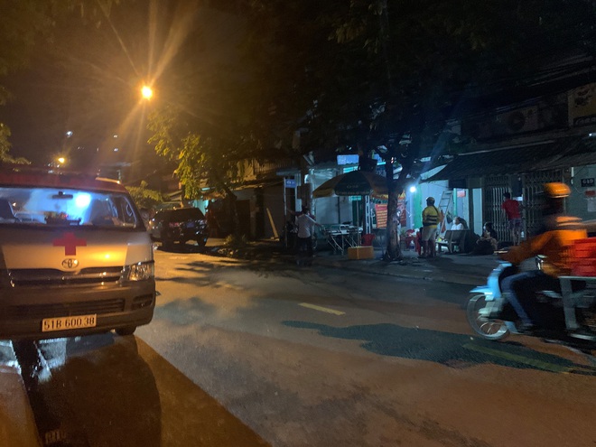 Chân dung nghi can chém đứt lìa cổ người đàn ông ở TP.HCM - Ảnh 2. Chân dung nghi can chém đứt lìa cổ người đàn ông ở TP.HCM - Ảnh 2.