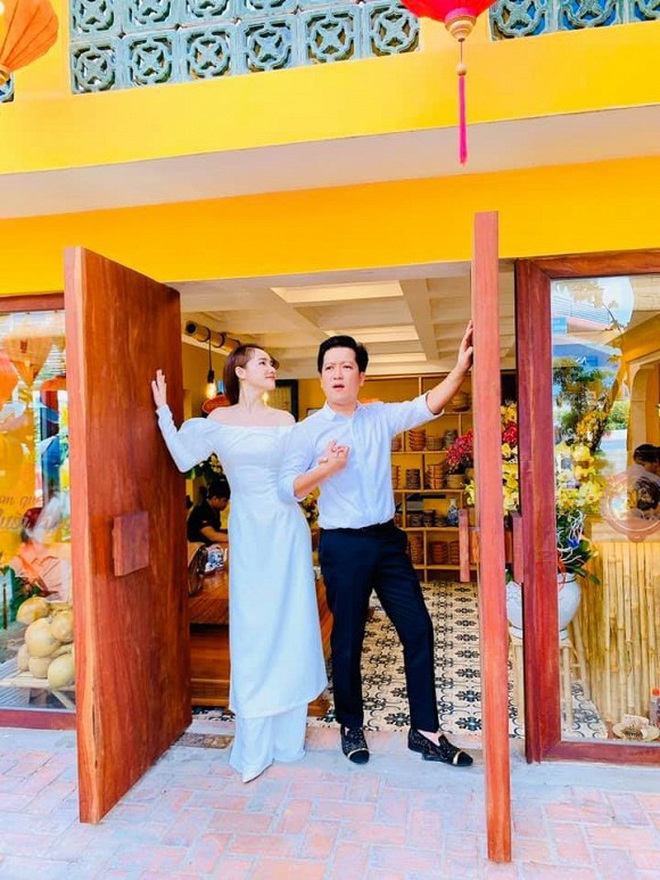 Mạnh miệng "bao trọn đời" đội tuyển Việt Nam tại quán mình, Trường Giang bị dân mạng hỏi đểu: Anh chắc chưa? - Ảnh 8. Mạnh miệng "bao trọn đời" đội tuyển Việt Nam tại quán mình, Trường Giang bị dân mạng hỏi đểu: Anh chắc chưa? - Ảnh 8.