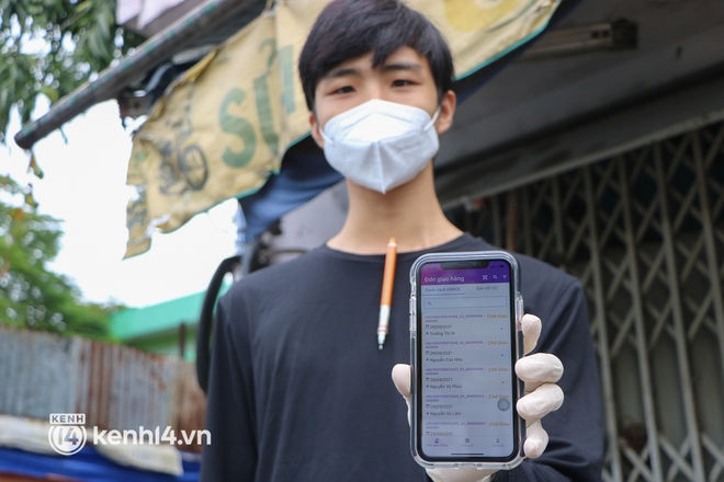 TP.HCM bắt đầu trao tiền hỗ trợ đợt 3 cho người d&acirc;n qua app - Ảnh 1.