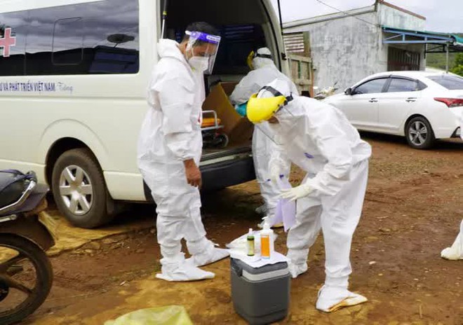 Diễn biến dịch ngày 6/9: Hà Nội có 8 chuỗi lây nhiễm Covid-19 chưa rõ nguồn lây; Hơn 92.000 người ở Đà Nẵng sẽ được tiêm vaccine - Ảnh 1. Diễn biến dịch ngày 6/9: Hà Nội có 8 chuỗi lây nhiễm Covid-19 chưa rõ nguồn lây; Hơn 92.000 người ở Đà Nẵng sẽ được tiêm vaccine - Ảnh 1.