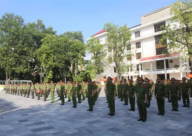 Thêm gần 1.000 học viên công an chi viện các tỉnh phía Nam chống dịch Covid-19 - Ảnh 2.