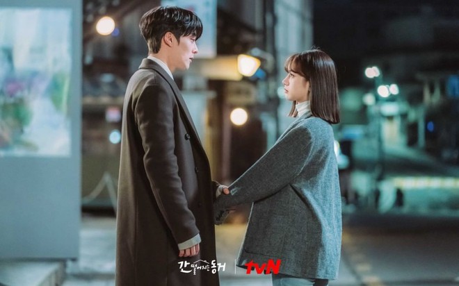 4 phim Hàn gây thất vọng nhất 2021: Trai hư Song Kang ôm trọn combo bom xịt, Hyeri tái xuất nhạt nhòa - Ảnh 5.