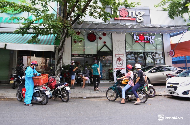 Quán ăn ở vùng xanh vẫn đóng cửa dù được phép hoạt động trở lại: Không có khách thì bán cho ai? - Ảnh 7.