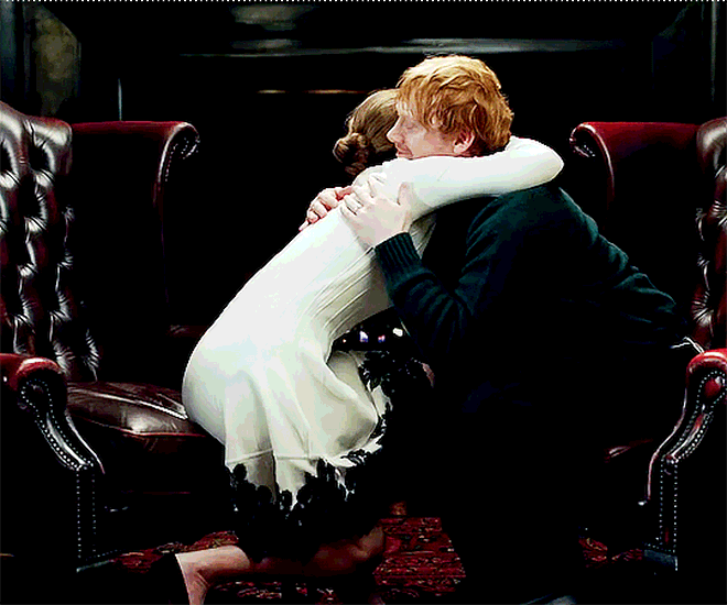 The shocking moment when Rupert Grint admitted he loved Emma Watson made the other person burst into tears: The Harry Potter couple intended to "fake real love movies" is that it? - Photo 3.