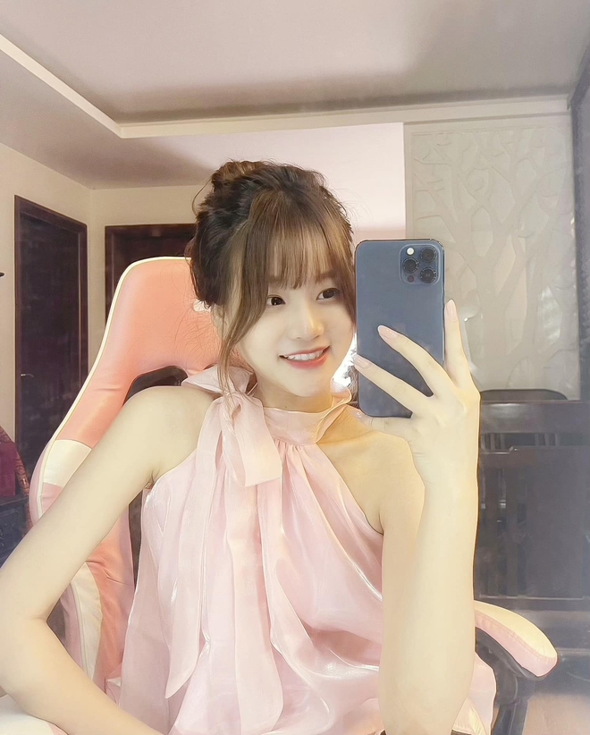 Huy Popper bất ngờ bị b&oacute;c phốt n&oacute;i xấu đồng nghiệp nữ xinh đẹp ngay tr&ecirc;n s&oacute;ng livestream, thực hư thế n&agrave;o? - Ảnh 5.